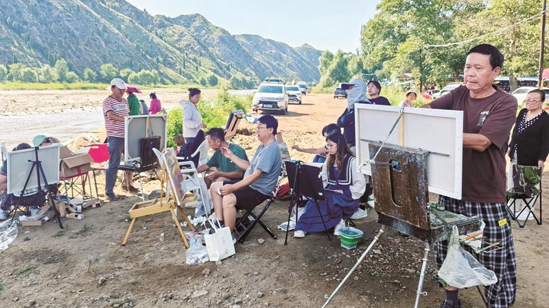 百位画家绘北疆风情